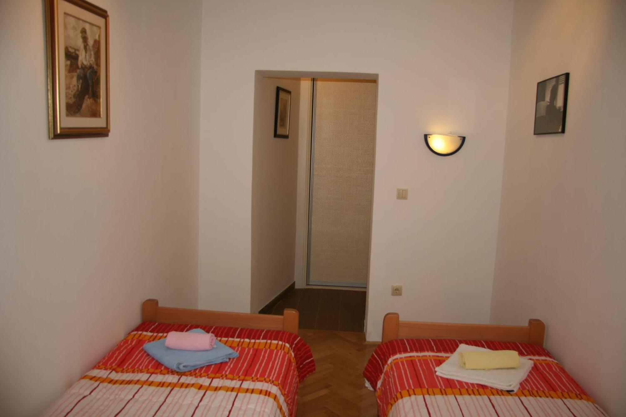 Apartments Karabaic Krk كرك المظهر الخارجي الصورة