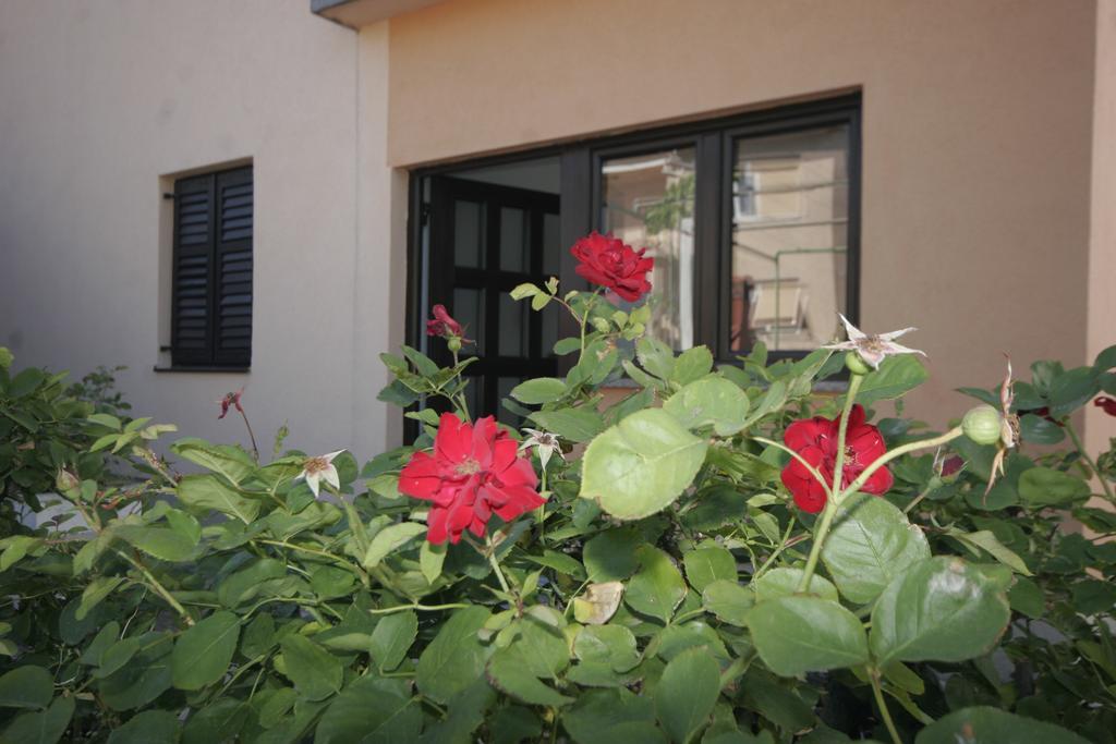 Apartments Karabaic Krk كرك المظهر الخارجي الصورة