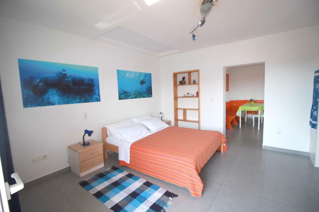 Apartments Karabaic Krk كرك المظهر الخارجي الصورة