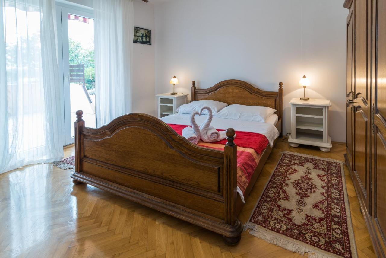 Apartments Karabaic Krk كرك المظهر الخارجي الصورة